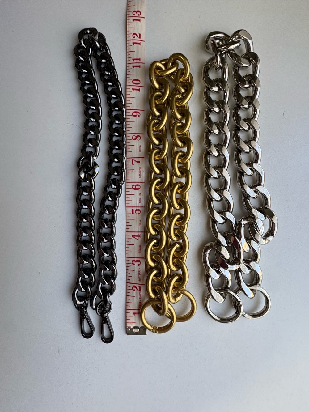Miscellaneous bag chains